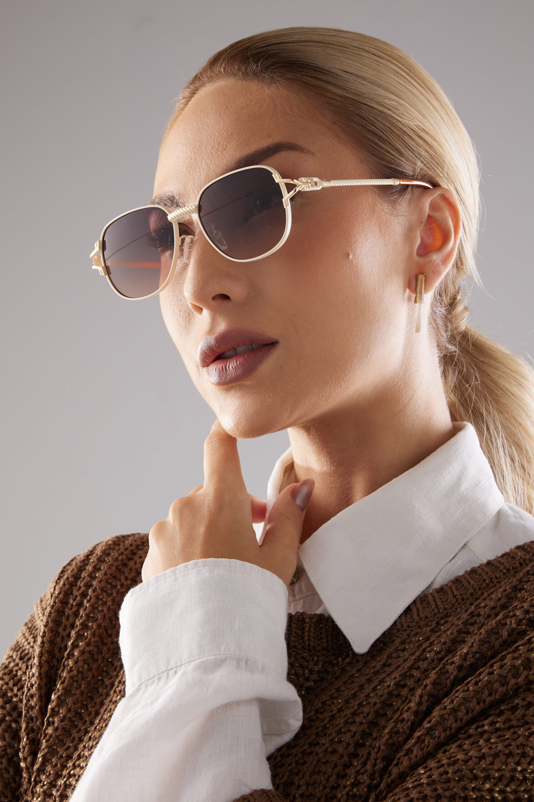 Óculos feminino 970-2538/ 50□25-143 LINHA PREMIUM